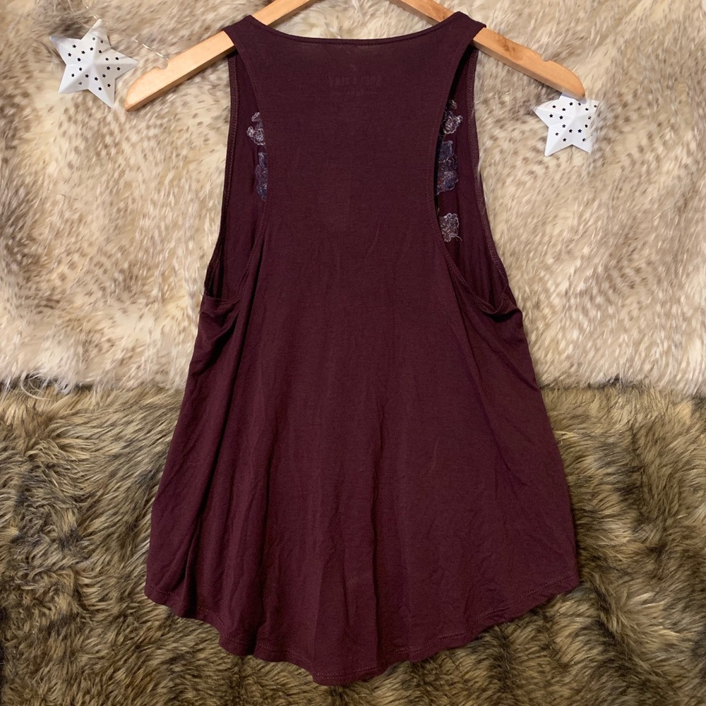 American Eagle Floral Embroidered Tank Top - Picture 5 of 6